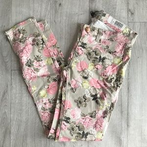 Stradivarius Stretchy Floral Jeans/Pants